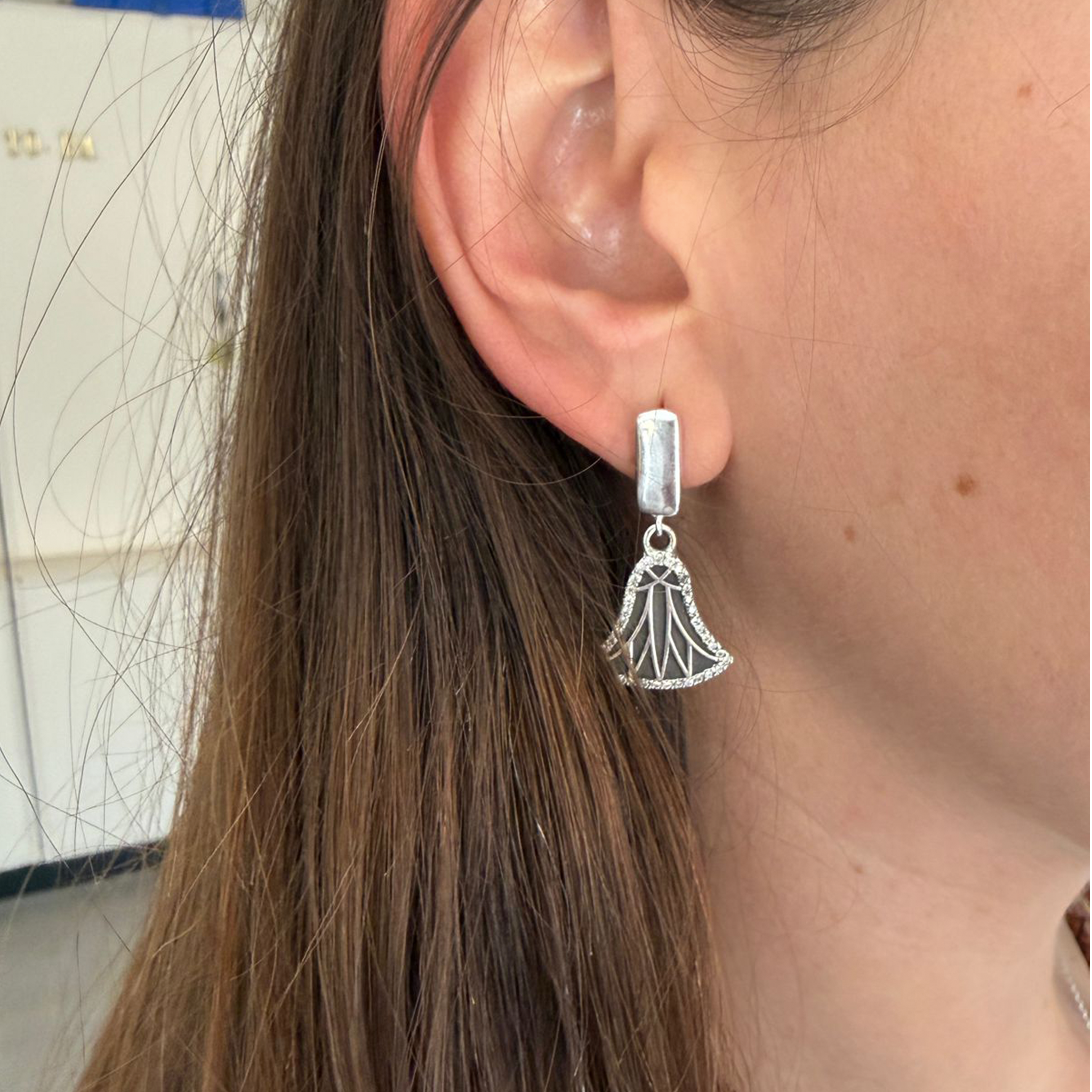 Lotus Noir Earrings