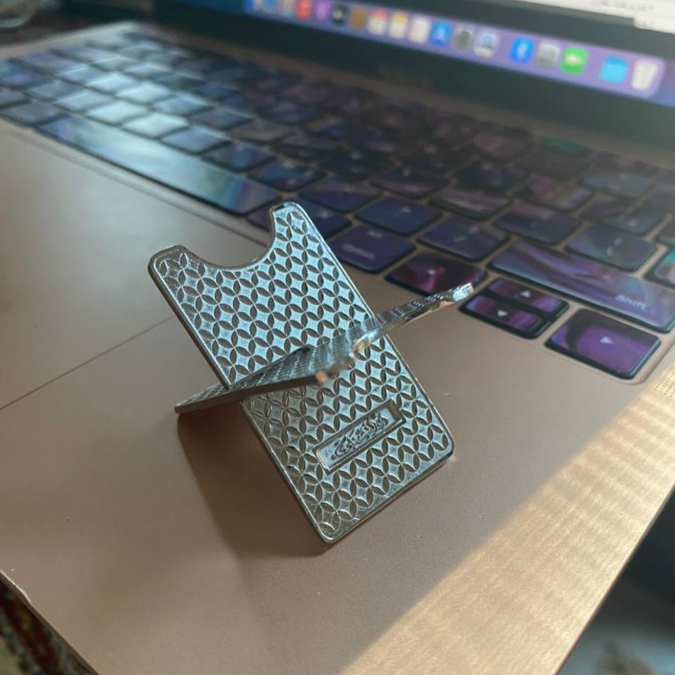 Geometric Pattern Cigar Stand