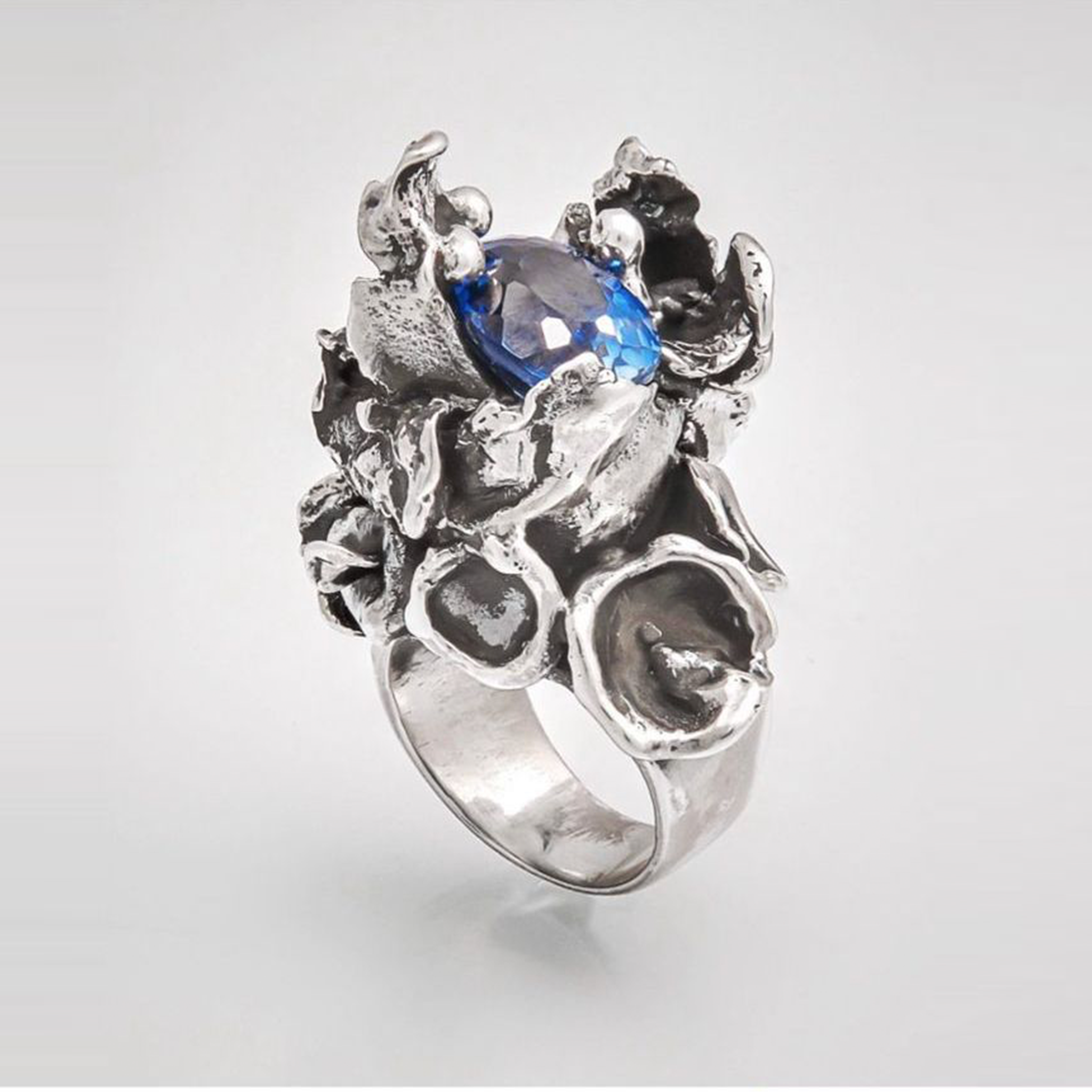 Oceanic Raw-Texture Statement Ring